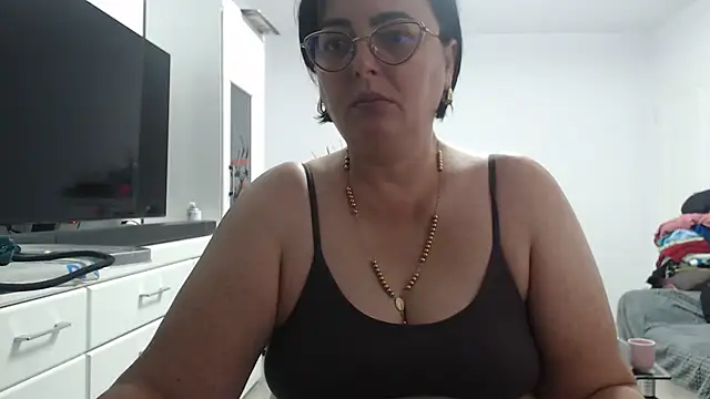 Amandamuller1982 online show from October 2025 02:25:02 PM