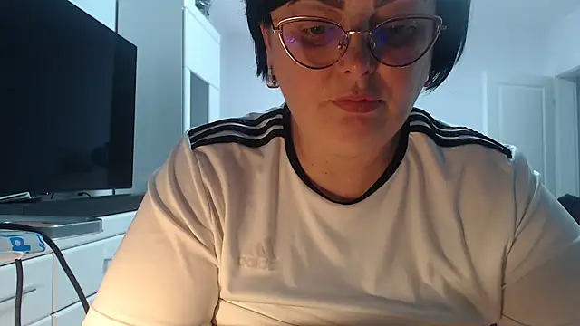 Amandamuller1982 online show from March 2026 01:22:01 PM