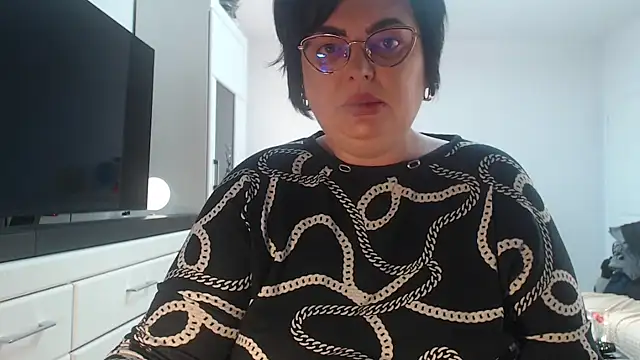 Amandamuller1982 online show from April 2026 04:01:01 AM