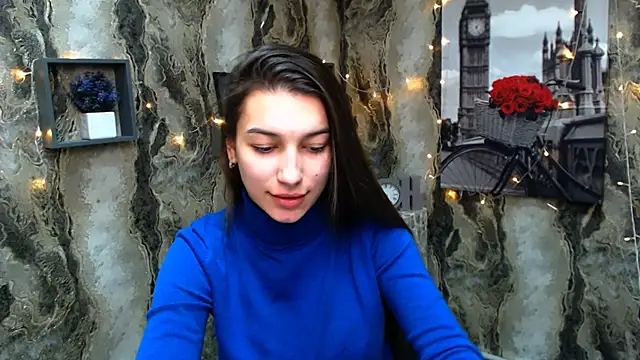 KarolinaRosse  online show from January 2025 01:30:01 PM