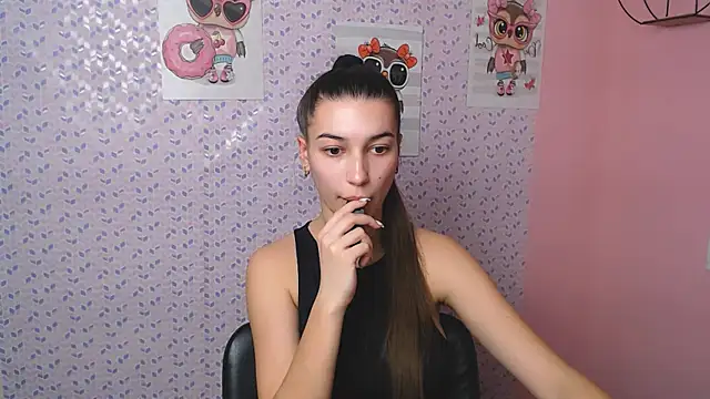 KarolinaRosse  online show from January 2025 01:18:02 PM