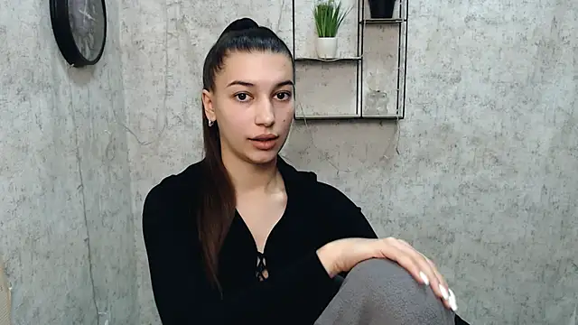 KarolinaRosse  online show from February 2025 09:58:01 AM