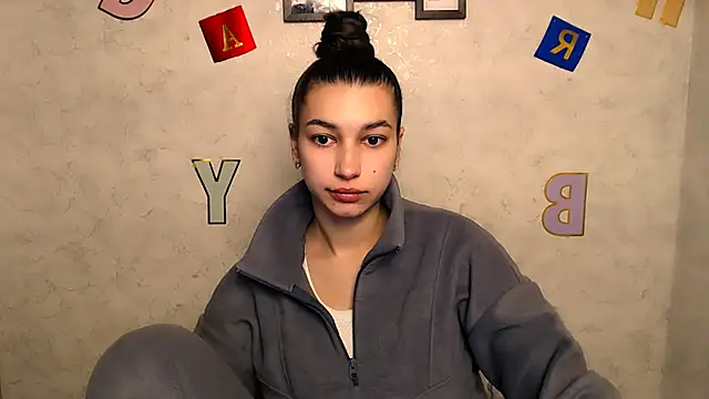 KarolinaRosse  online show from February 2025 07:01:02 AM