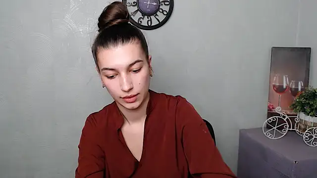 KarolinaRosse  online show from March 2025 12:58:02 PM