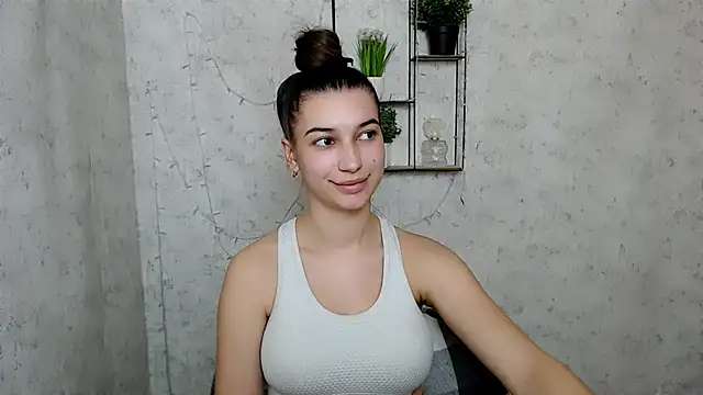 KarolinaRosse  online show from March 2025 01:40:02 PM