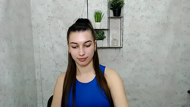 KarolinaRosse  online show from March 2025 10:33:01 AM