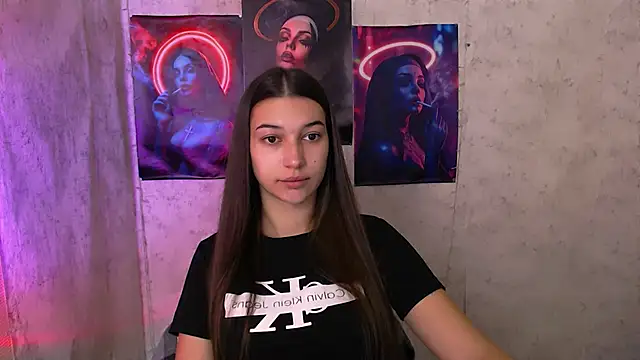 KarolinaRosse  online show from October 2025 05:04:02 AM