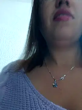 Snapshot of VIOLETA-25_ chatting on January 2025 11:46:01 PM VIOLETA-25 online show from January 2025 11:46:01 PM