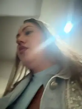 VIOLETA-25  online show from December 2025 02:59:01 PM