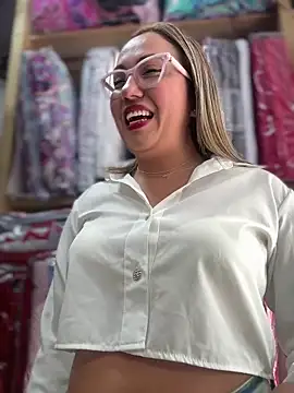 VIOLETA-25  online show from April 2026 08:42:02 PM