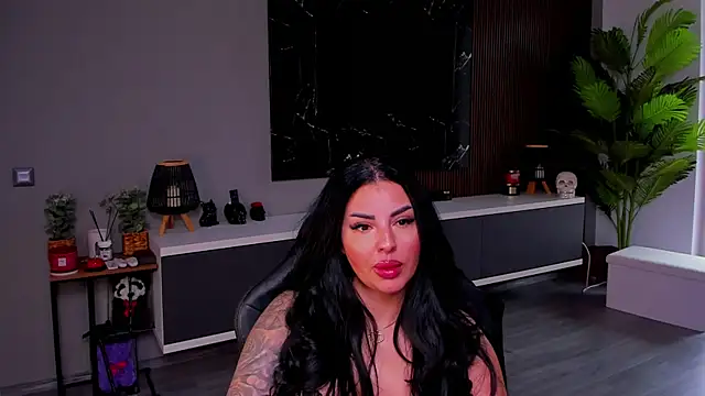 Snapshot of anemarieejolie chatting on May 2026 04:01:02 PM anemarieejolie online show from May 2026 04:01:02 PM