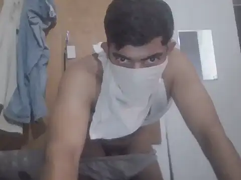 nomercyman01 online show from October 2025 07:00:01 PM