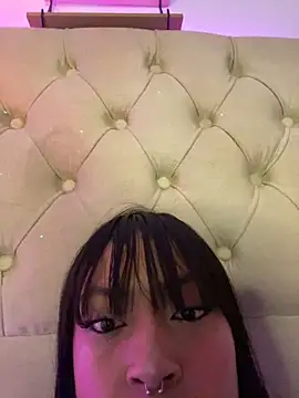 Snapshot of bonnie_18x chatting on January 2025 04:27:02 AM bonnie 18x online show from January 2025 04:27:02 AM