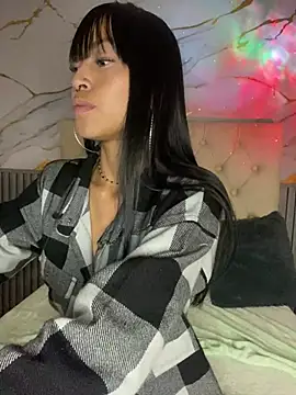 Snapshot of bonnie_18x chatting on March 2025 03:09:02 AM bonnie 18x online show from March 2025 03:09:02 AM