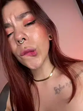 luccianagreyy online show from January 2025 11:44:02 PM