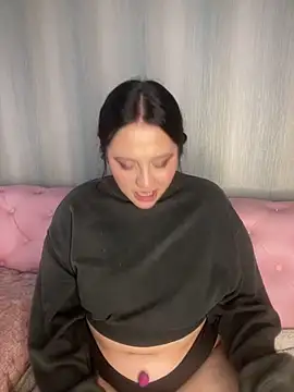 PoliBenett  online show from March 2025 08:42:02 PM