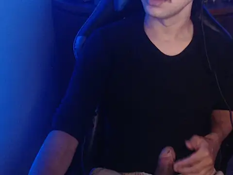 anjonoturno1 online show from March 2026 09:54:02 AM