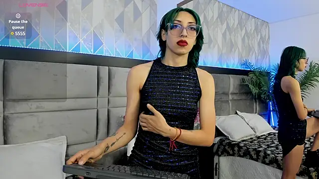 Snapshot of Im_gaia chatting on January 2025 02:13:01 PM Im gaia online show from January 2025 02:13:01 PM