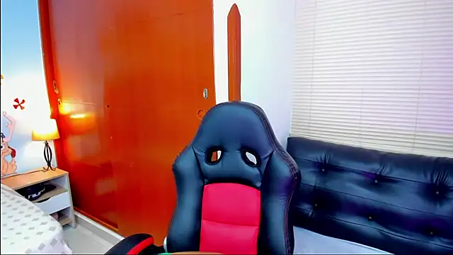 Edelaine rogers online show from December 2025 06:06:01 AM