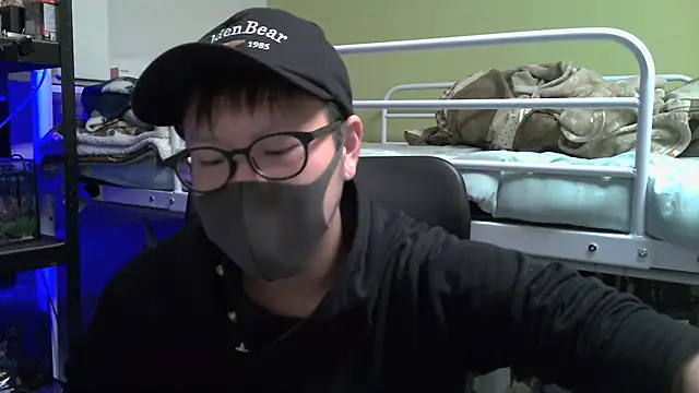 Owl1216 online show from February 2025 11:44:02 AM