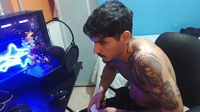 Badboyi1997 online show from October 2025 12:00:01 AM