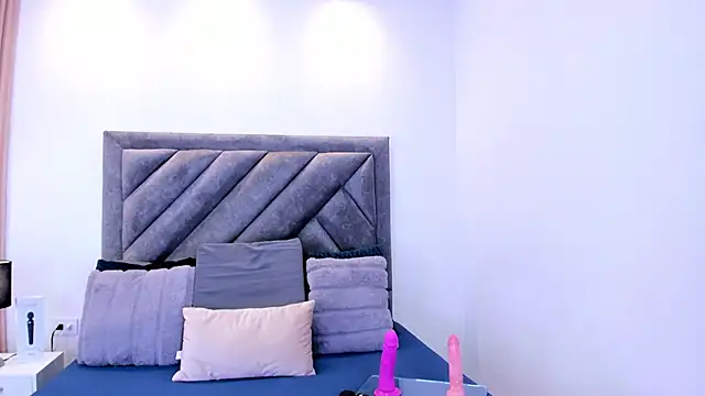 Snapshot of ValeryPettry_1 chatting on February 2025 12:52:02 AM ValeryPettry 1 online show from February 2025 12:52:02 AM