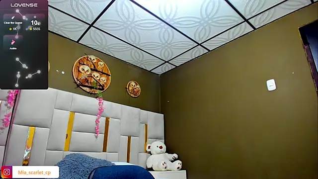 Mia scarlet69 online show from April 2026 12:28:02 PM