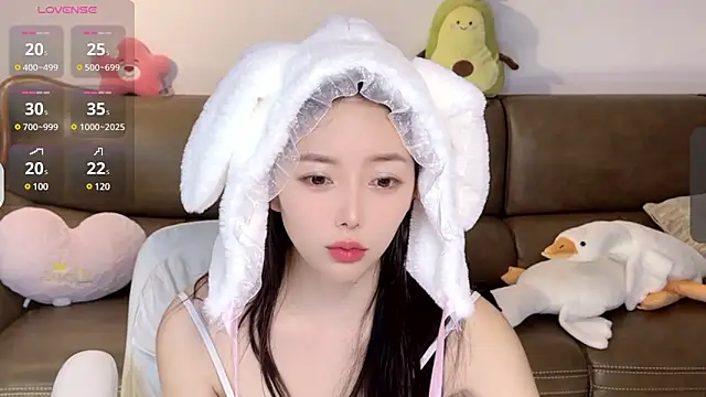 Yilin1999 online show from February 2025 02:40:01 AM