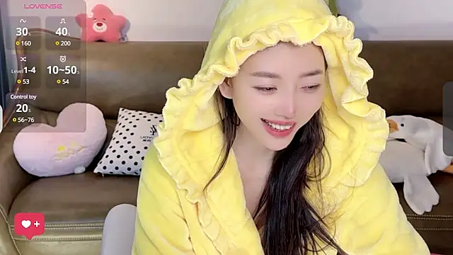 Yilin1999 online show from March 2025 04:30:02 AM