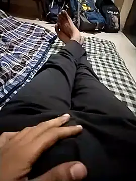 black cobra70 online show from December 2024 07:53:02 PM