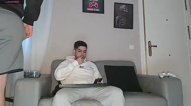 Snapshot of Chicos_defiesta chatting on January 2025 04:58:02 PM Chicos defiesta online show from January 2025 04:58:02 PM