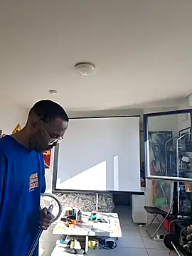 mileflav0r online show from April 2026 07:22:01 AM