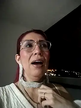 Perla Franco online show from December 2025 05:50:02 AM