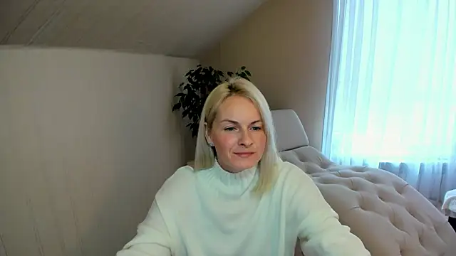 Alicee Gracee online show from December 2024 08:09:02 AM