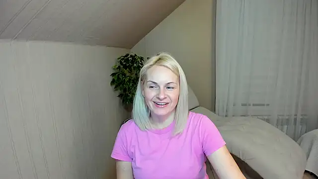 Alicee Gracee online show from January 2025 08:31:02 PM