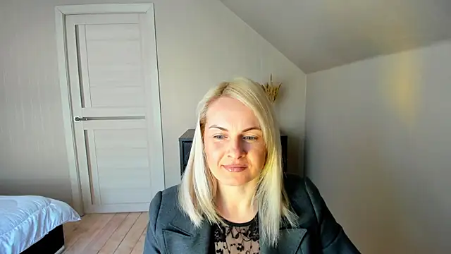 Alicee Gracee online show from February 2025 10:37:02 AM