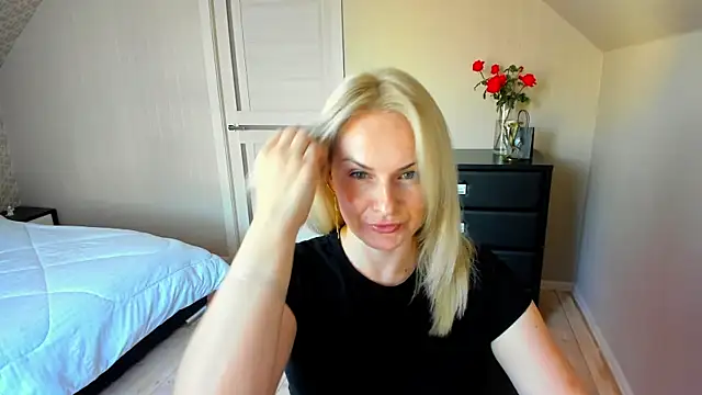 Alicee Gracee online show from October 2025 07:49:02 AM