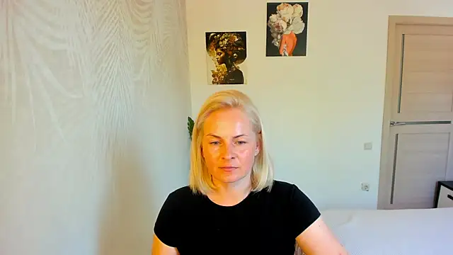 Snapshot of Alicee_Gracee chatting on July 2026 08:21:01 AM Alicee Gracee online show from July 2026 08:21:01 AM