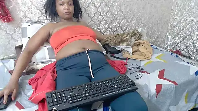 Snapshot of MaximTease24 chatting on February 2025 08:05:02 AM MaximTease24 online show from February 2025 08:05:02 AM