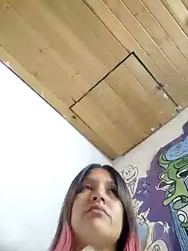 TellusYAres online show from January 2025 11:36:02 PM