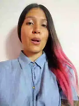 TellusYAres online show from February 2025 12:53:02 AM