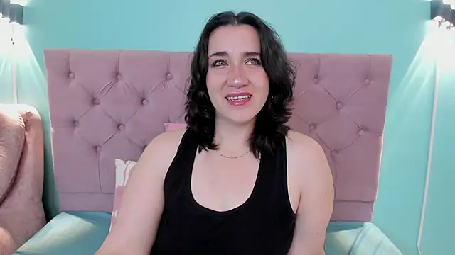 Snapshot of kyoakane chatting on December 2024 04:33:02 AM kyoakane online show from December 2024 04:33:02 AM