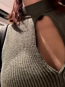 beaverwoman online show from December 2024 02:06:01 PM