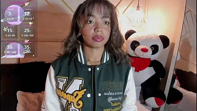 Snapshot of Nathaliajonees chatting on January 2025 01:05:01 PM Nathaliajonees online show from January 2025 01:05:01 PM