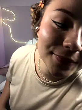 Snapshot of karlahush chatting on October 2025 10:23:02 PM karlahush online show from October 2025 10:23:02 PM