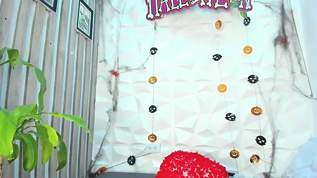 MarieMyller online show from October 2025 08:27:02 PM