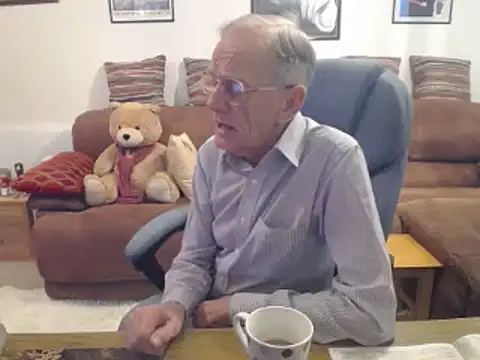 Ferret7777 online show from February 2026 08:25:02 PM