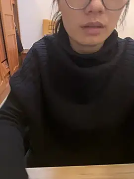 Bella0815 online show from December 2024 03:28:02 PM