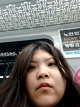 hello098712 online show from March 2025 01:56:01 AM