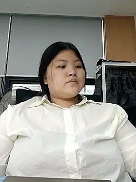 hello098712 online show from September 2025 03:21:01 AM